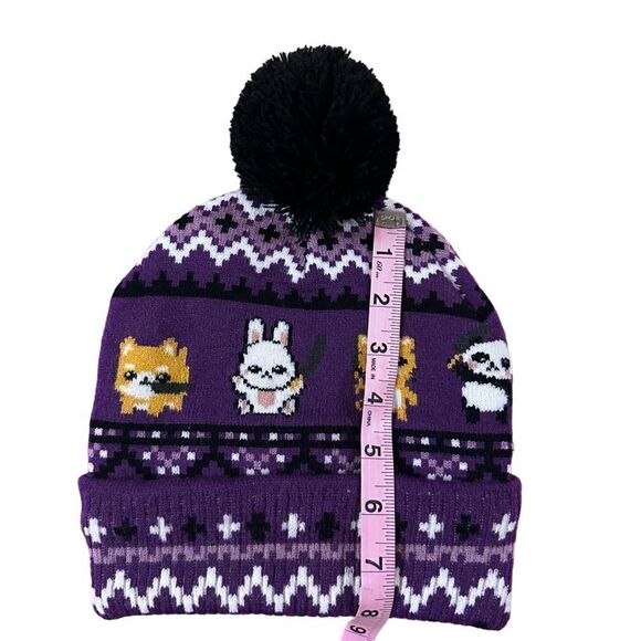 Hot Topic ~ Knife Animals Fair Isle Pom Pom Beanie ~ one size ~ NWOT - Picture 8 of 8